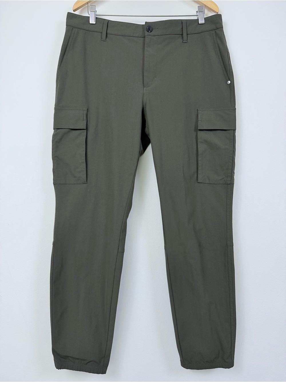Vuori Meta Cargo Jogger Pants Men’s Olive V451